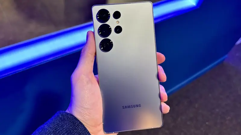 Κυκλοφόρησε νέα φήμη για τα Samsung Galaxy S26!