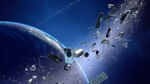 Η Starlink “κατεβάζει” χιλιάδες δορυφόρους για να μειώσει τον κίνδυνο συγκρούσεων