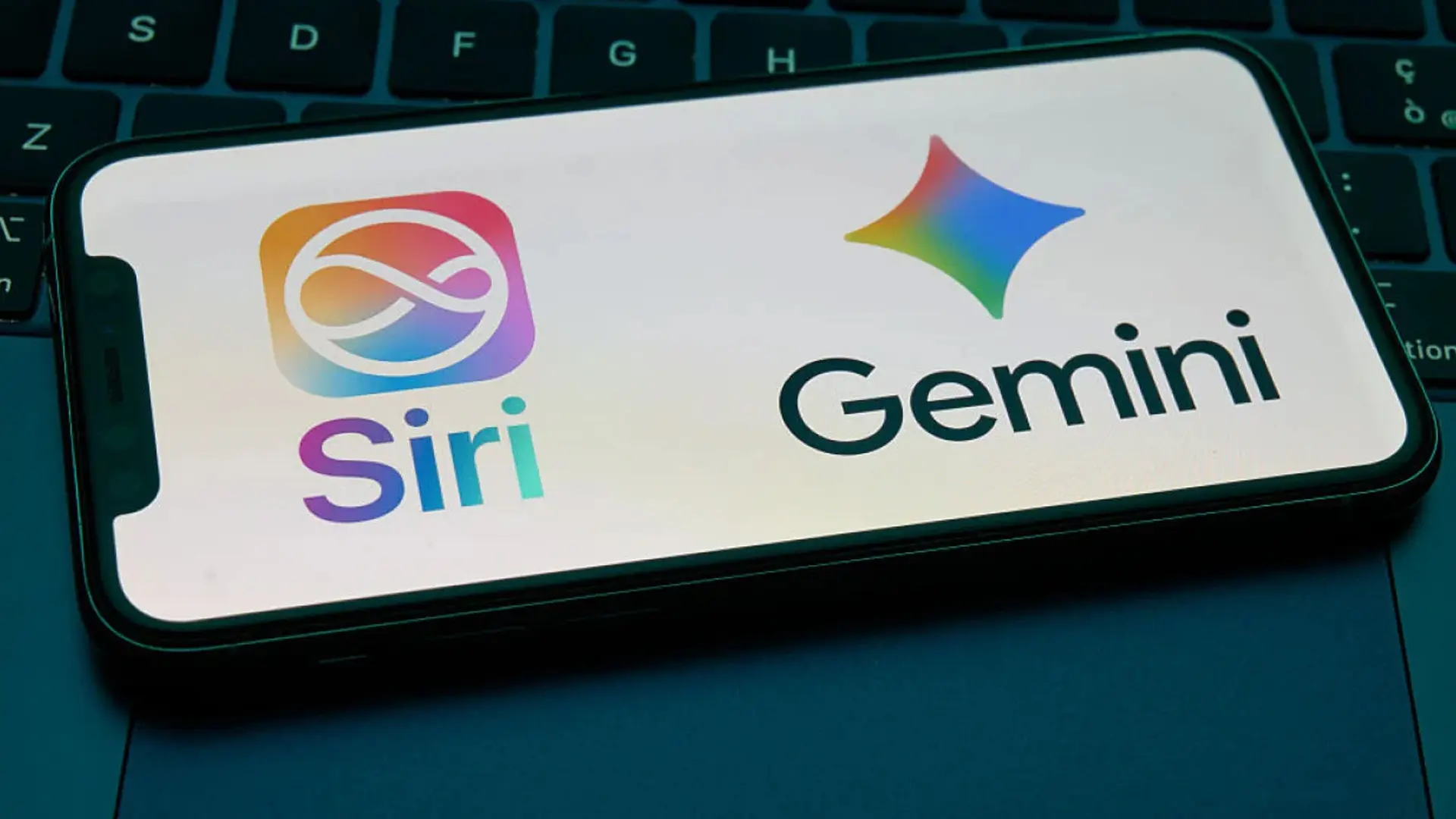 Η νέα Siri θα αποκαλυφθεί πλήρως τον Φεβρουάριο