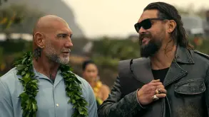 Σαρωτική παγκόσμια πρωτιά στο Amazon για Momoa και Bautista