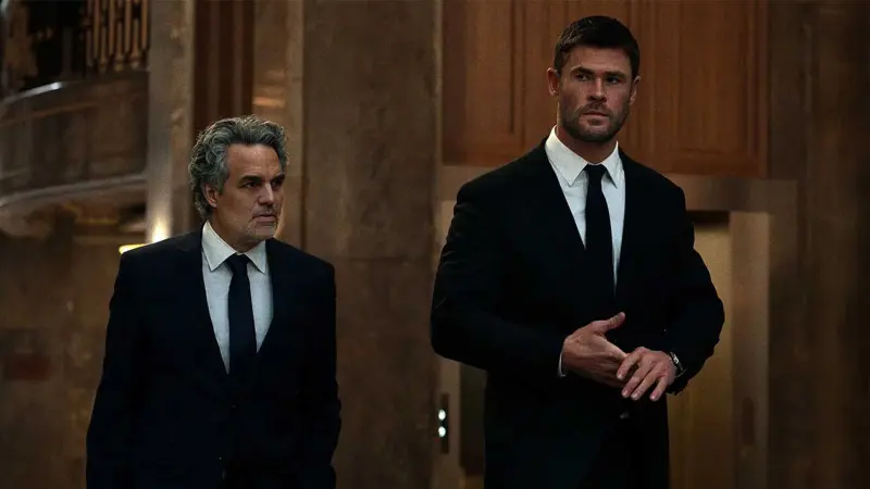 Το νέο θρίλερ με πρωταγωνιστή τον Chris Hemsworth σαρώνει στο Rotten Tomatoes