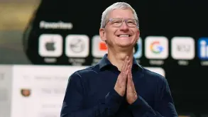 Ο Tim Cook απάντησε στις φήμες που τον θέλουν να αποχωρεί από την Apple