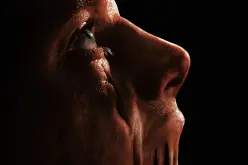 Πρώτο ανατριχιαστικό trailer για το Clayface της DC
