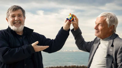 Οι δημιουργοί του Tetris και Κύβου του Ρούμπικ ενώνουν δυνάμεις και μας παρουσιάζουν το νέο τους παζλ!