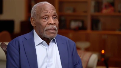 Ο Danny Glover αποκάλυψε ότι ζει με Αλτσχάιμερ (ΒΙΝΤΕΟ)