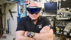 Ο αστροναύτης Scott Kelly πολέμησε εξωγήινους στο διάστημα