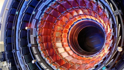 Το CERN δίνει στη δημοσιότητα 300TB δεδομένων