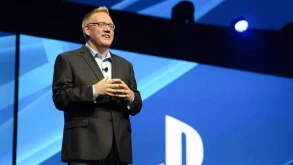 Αποχώρησε ο Adam Boyes από την Sony