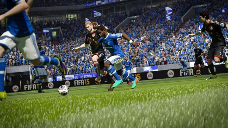 Ισορροπημένες σέντρες και πάσες στο FIFA 15