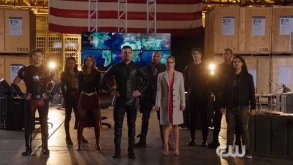 Arrow, Flash, Supergirl και Legends of Tomorrow σε νέο trailer για το CW Crossover