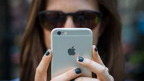 Η Apple διόρθωσε πολλές από τις αδυναμίες του iOS που αποκαλύφθηκαν από τα WikiLeaks