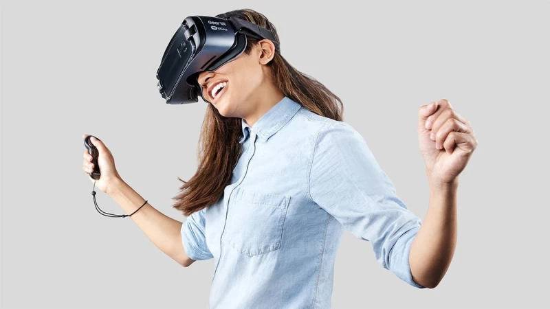 Τιμή και διαθεσιμότητα του νέου Gear VR με controller