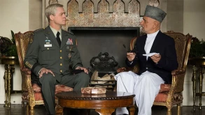 War Machine | Ο Brad Pitt εμψυχώνει τα στρατεύματα στο νέο trailer