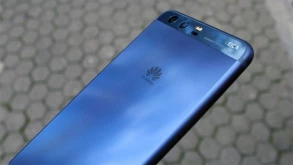 "Αλαζονική" η στάση της Huawei σύμφωνα με τον CEO της