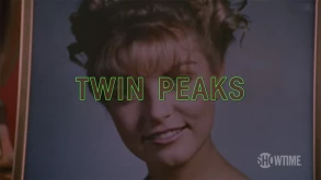 Υπνωτιστείτε με το νέο intro του TWIN PEAKS