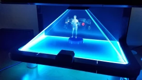 Αυτή η ολογραφική Cortana θα σας κάνει να αισθανθείτε Master Chief