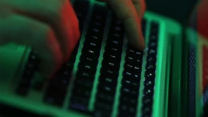 Νέο κύμα τεράστιας κυβερνοεπίθεσης από το Petya ransomware