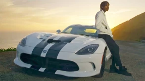 Ο Wiz Khalifa παίρνει την πρωτιά του YouTube από τον Psy