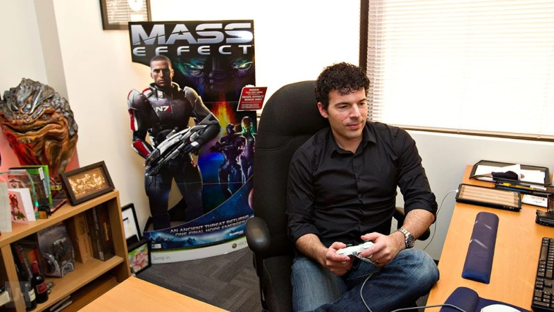 Αποχώρησε από την BioWare ο Casey Hudson