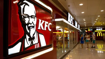 Η KFC εκπαιδεύει τους υπαλλήλους της με VR