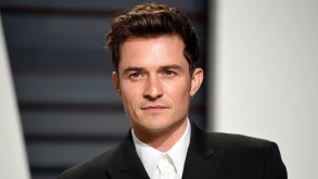 Ο Orlando Bloom πρωταγωνιστεί στο Carnival Raw