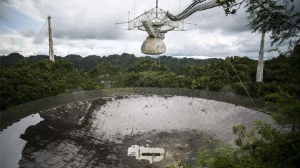 Μεγάλες καταστροφές στο τηλεσκόπιο Arecibo από τον τυφώνα Maria