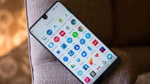 Το Essential Phone πούλησε μόνο 5.000 συσκευές