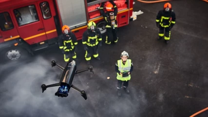 Parrot drones για πυροσβέστες και αγρότες