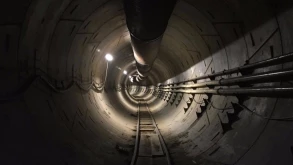 Μια ματιά στο τούνελ του Elon Musk κάτω από το Los Angeles