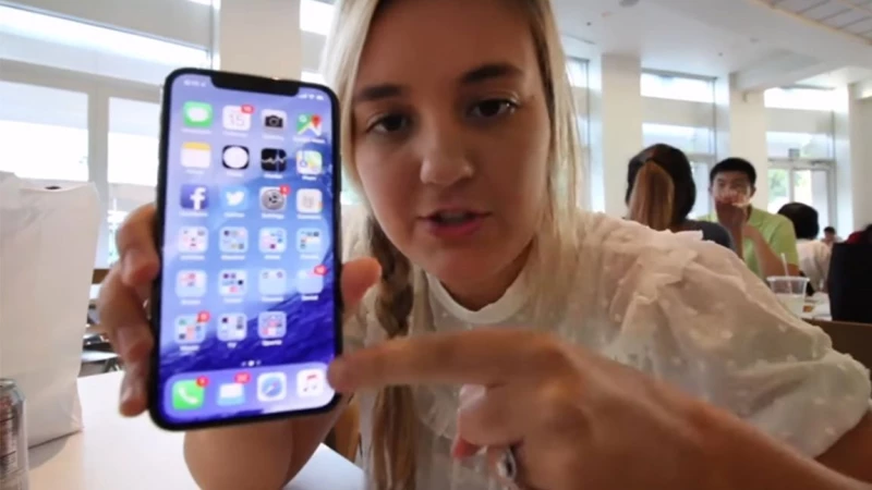 Η Apple απολύει υπάλληλο λόγω video της κόρης του