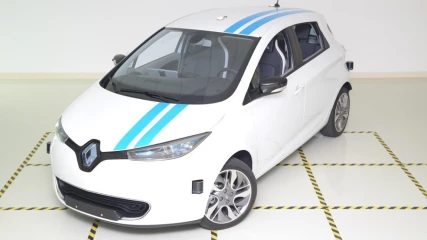 Τα αυτόνομα οχήματα της Renault μαθαίνουν από επαγγελματίες οδηγούς