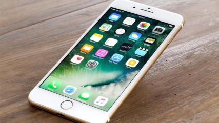 Η Apple ρίχνει τις επιδόσεις των iPhone; [ΕΝΗΜΕΡΩΣΗ]