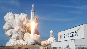 Falcon Heavy: Η SpaceX έγραψε ιστορία