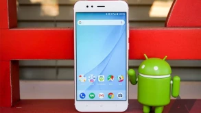 Η Xiaomi διαγράφει poll στο Twitter με θέμα Android One vs MIUI