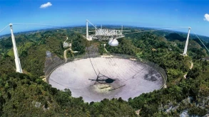 Το ραδιοτηλεσκόπιο του Arecibo σώνεται από αβέβαιη μοίρα