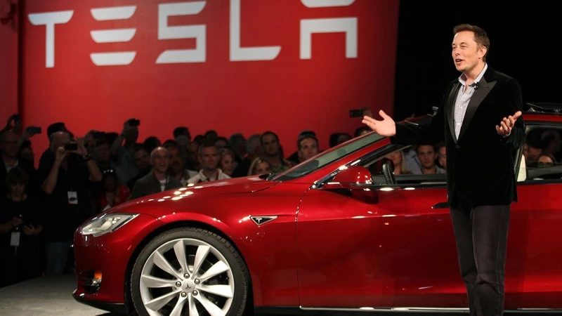 H Tesla κατηγορείται πως πουλάει ελαττωματικά αυτοκίνητα