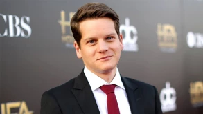 Naked Is the Best Disguise: H πρώτη ταινία του Graham Moore είναι γεγονός