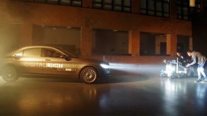 Τα έξυπνα φώτα της Mercedes γίνονται πραγματικότητα