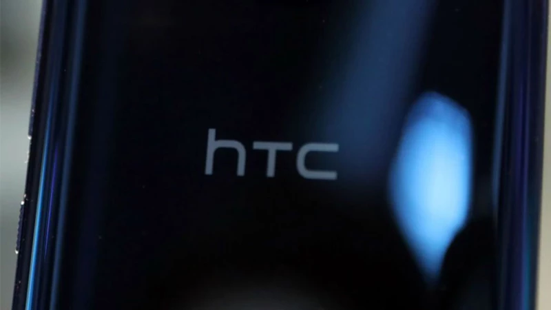 Τα πρώτα leaks του HTC U12+