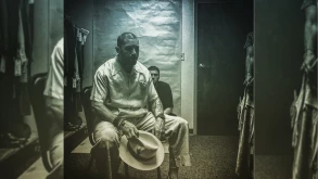 Fonzo: O Tom Hardy ποζάρει ως Al Capone