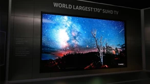 H Samsung ετοιμάζει λεπτότερες 8Κ τηλεοράσεις