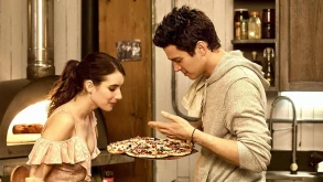 Little Italy: Στο πρώτο trailer οι Emma Roberts και Hayden Christensen κάτι μαγειρεύουν!