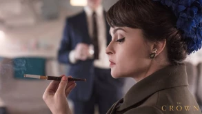 The Crown Season 3: Η Helena Bonham Carter αποκαλύπτεται ως Πριγκίπισσα Margaret (φωτό)