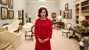 Η Natalie Portman ενδέχεται να υποδυθεί τις δίδυμες Esther και Pauline Friedman