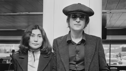 O Jean-Marc Vallée θα κάνει ταινία για τον John Lennon και την Yoko Ono