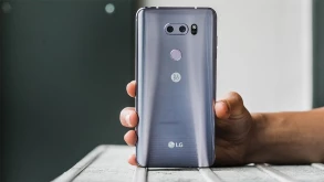 Η LG επιμένει στα κινητά παρά τις οικονομικές απώλειες