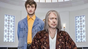Miracle Workers trailer | Ο Steve Buscemi αναλαμβάνει ως το ‘Μεγάλο Αφεντικό’ των Ουρανών