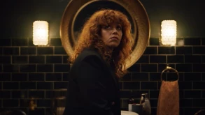 Russian Doll trailer | Η Natasha Lyonne έχει πιαστεί σε μία εφιαλτική λούπα