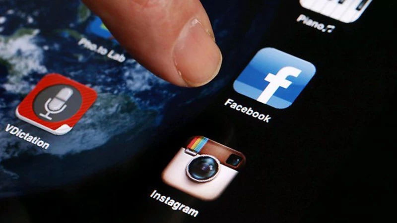 Μεγαλύτερο το Instagram από το Twitter