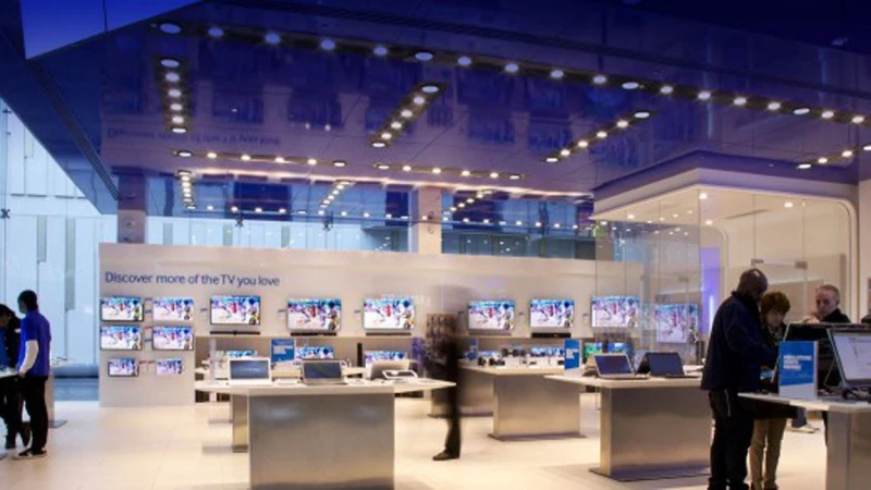 Κλείνει το μεγαλύτερο κατάστημα της Samsung